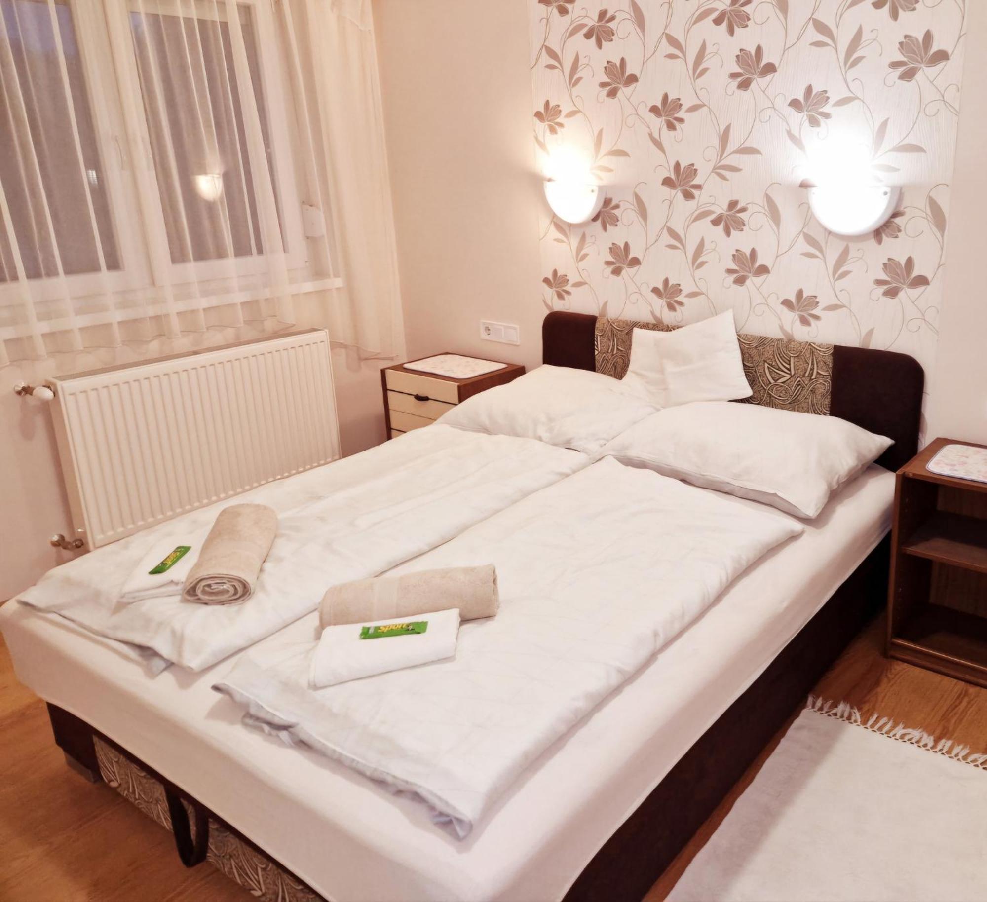 Beri Apartman Siófok Buitenkant foto